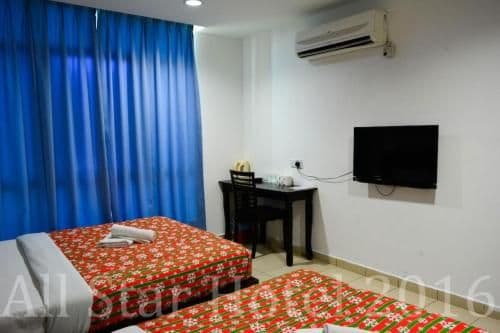 Standard Twin Room