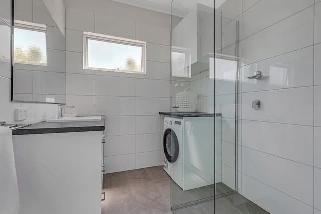 Standard Suite, Multiple Bedrooms, Non Smoking, Kitchen