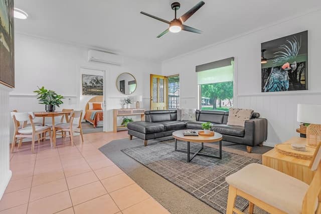 Standard Suite, Multiple Bedrooms, Non Smoking, Kitchen