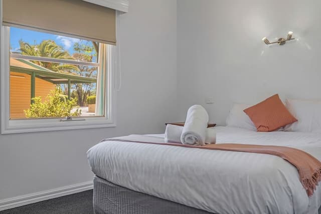 Standard Suite, 2 Bedrooms, Non Smoking, Kitchen (cottage)
