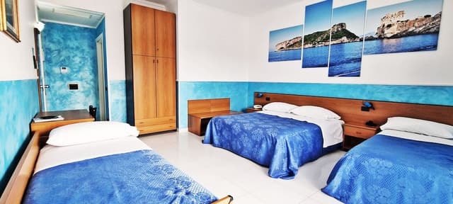 Junior Quadruple Room, Sea View
