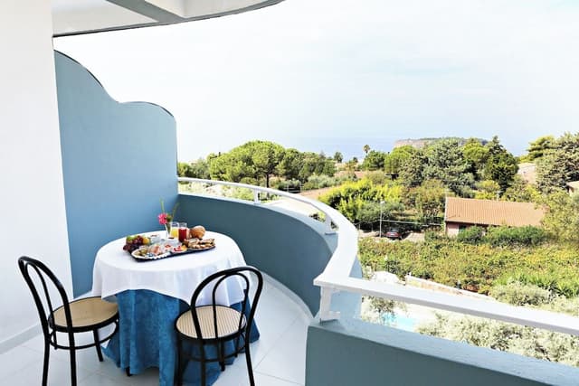Deluxe Triple Room, Sea View