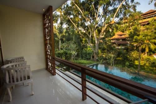 Deluxe River View