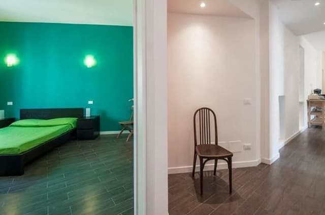 Triple Room (Marionette)