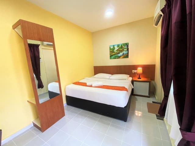Standard Double or Twin Room, Non Smoking, Garden View