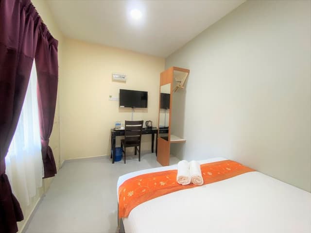 Standard Double or Twin Room, Non Smoking, Garden View
