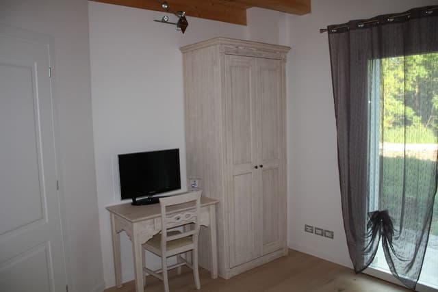 Classic Double Room, 1 Double Bed, Private Bathroom, Garden View