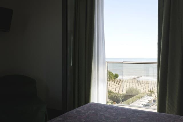 Family Room, Sea View