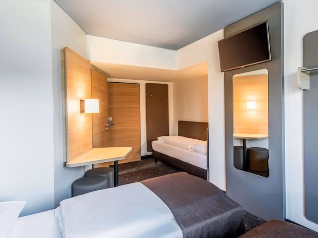 Triple Room