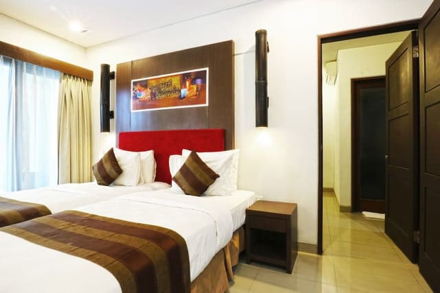 Deluxe Studio, Connecting Rooms
