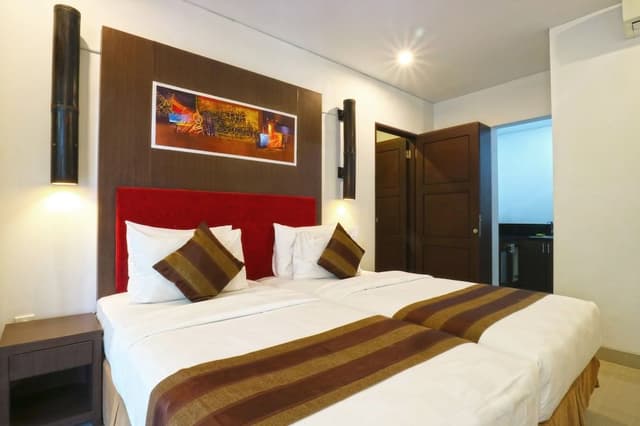 Deluxe Studio, Connecting Rooms