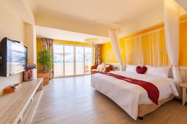 Double Room, Bathtub, Ocean View