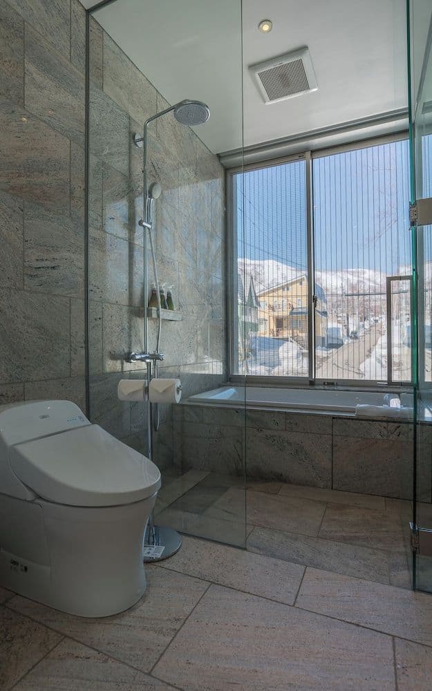 2 Bedroom Suite