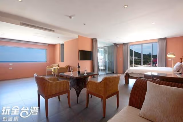 Deluxe Double Room, Ocean View (Room6)