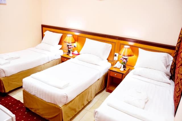 Triple Room