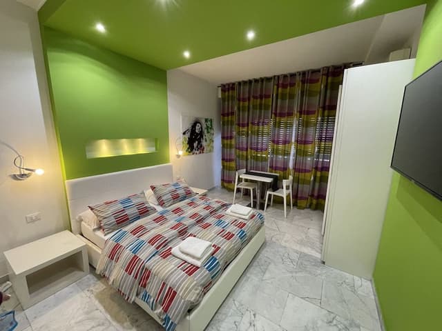 Deluxe Double Room, Ensuite, City View