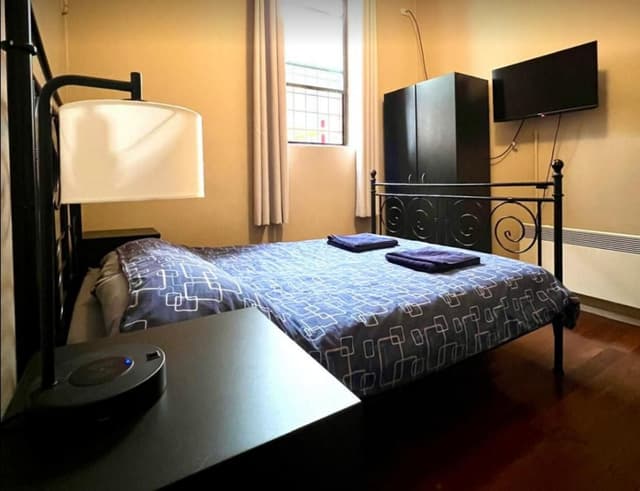 Double Room with Shared bathroom