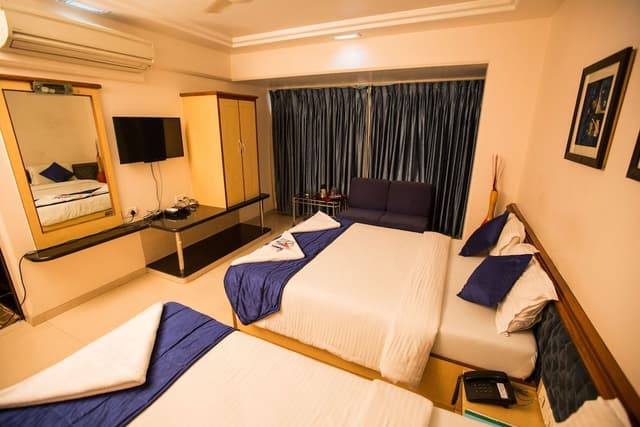 Deluxe Triple Room