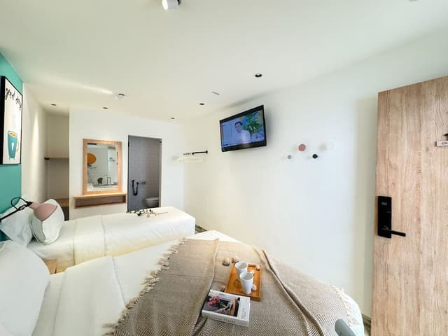 Deluxe Family 3 Pax Room