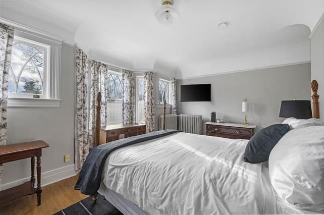 Mansion Room 4