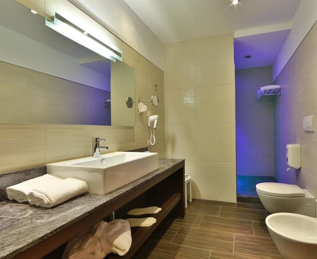 Design Double Room, 1 Queen Bed