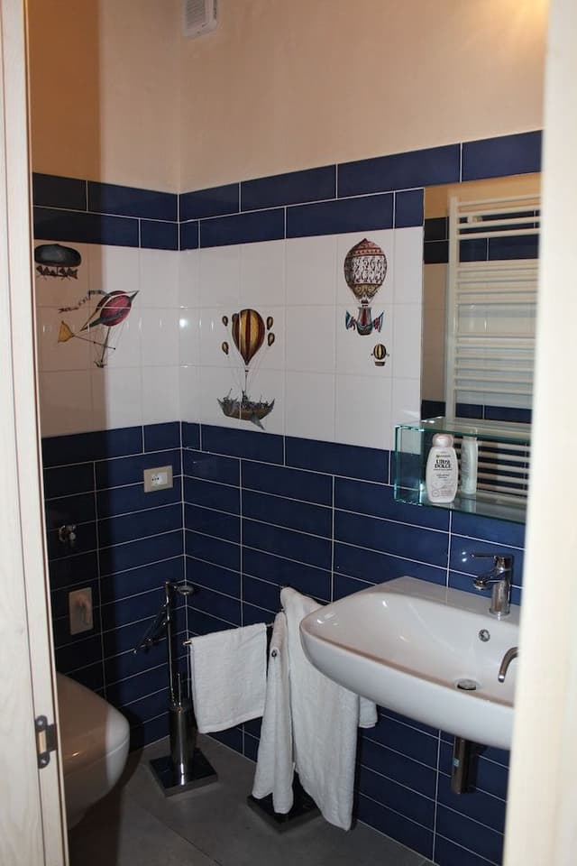 Deluxe Triple Room (Green )