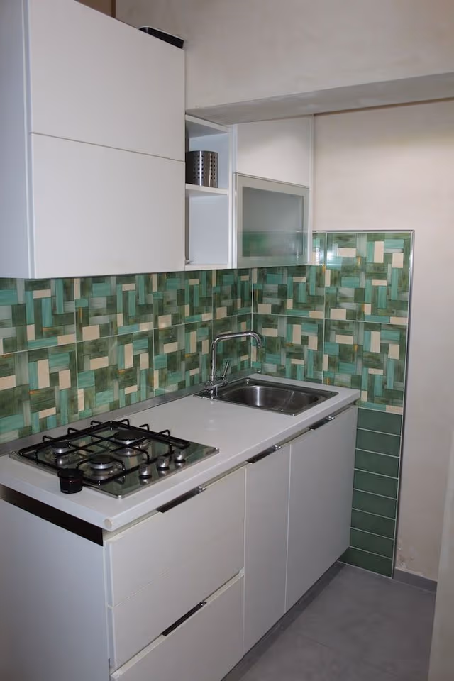 Deluxe Triple Room (Green )