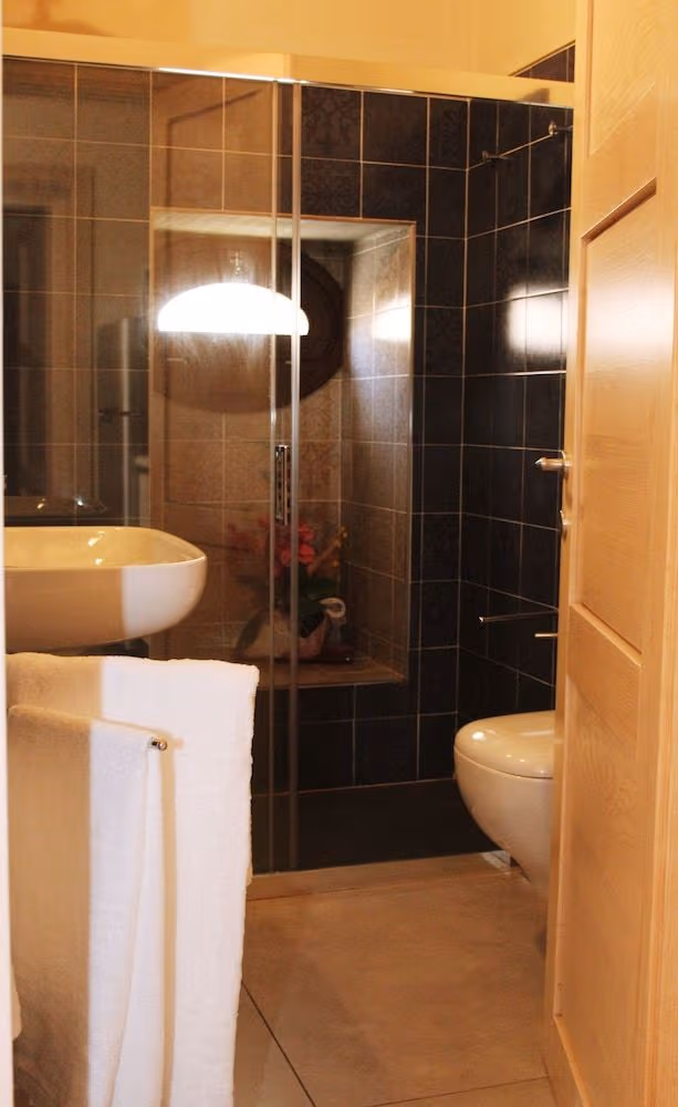 Quadruple Room, Sea View (Red)