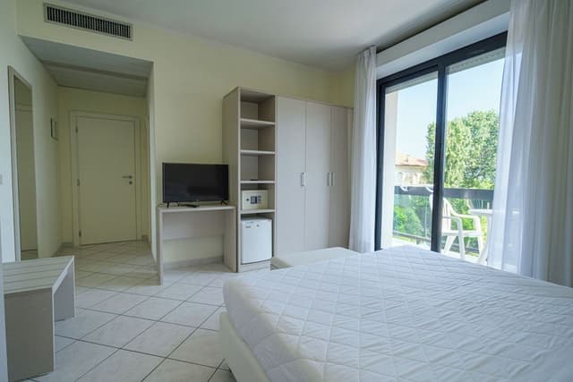Comfort Quadruple Room, Balcony