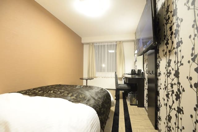 Double Room, Non Smoking