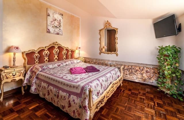 Classic Double Room