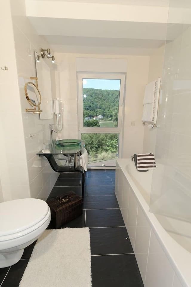 Ambience Double Room with wet room
