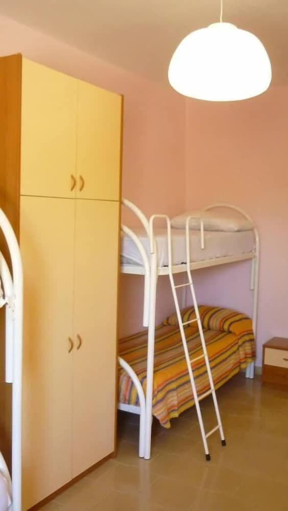 Apartment, 2 Bedrooms, Ground Floor (Mayor)