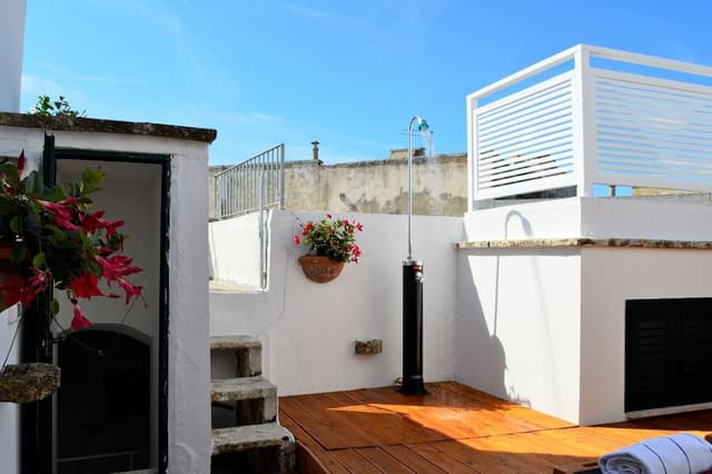 Duplex, Terrace