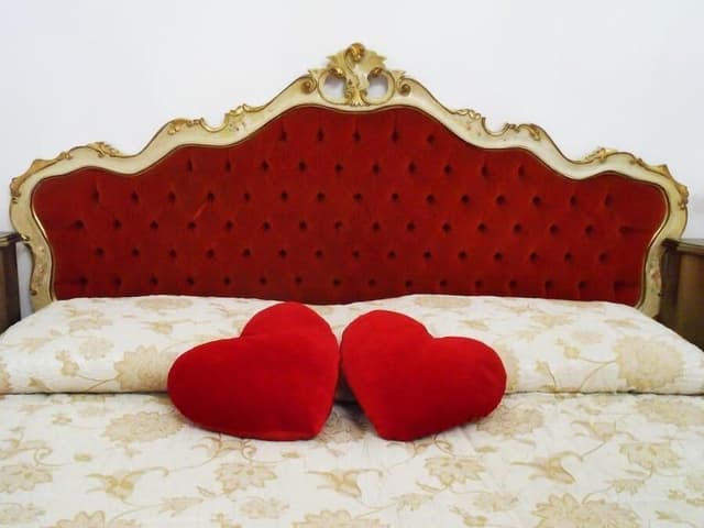 Romantic double room with private external bathroom