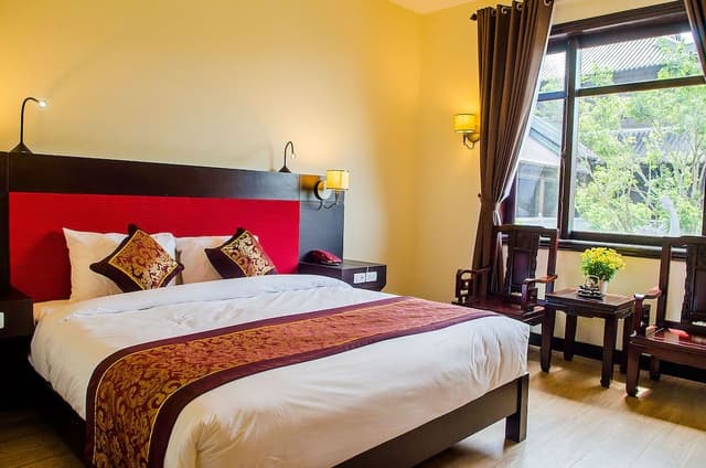 Deluxe Double or Twin Room