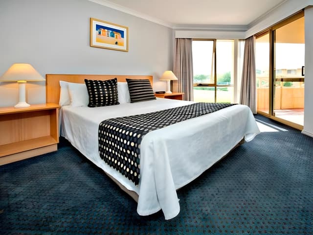 Beachfront 2nd Floor