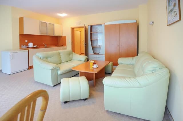Suite with Balcony - Free Beach Package