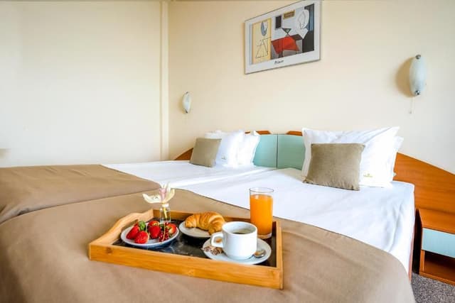 Twin Room with Balcony and Sea View - Free Beach Package