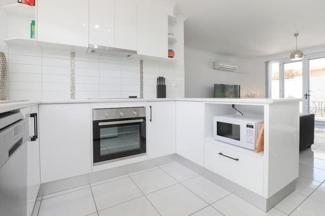 Nuvo - 2 Bedroom with Courtyards