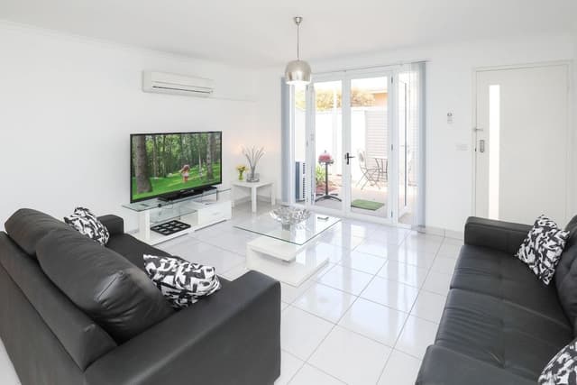 Nuvo - 2 Bedroom with Courtyards