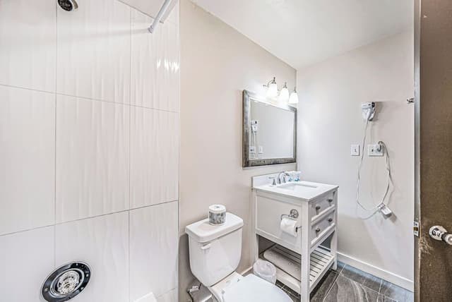 Standard Room, 2 Queen Beds, Kitchenette (Deluxe)