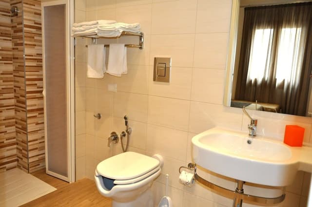 Triple Room, Ground Floor