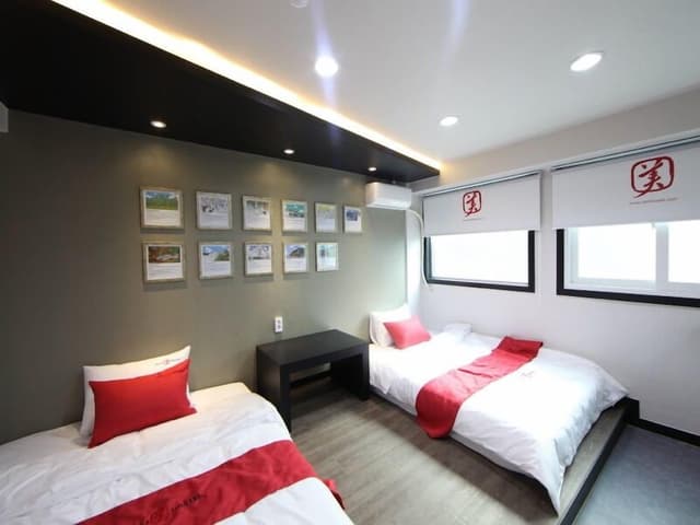 Deluxe Room (Free Parking)