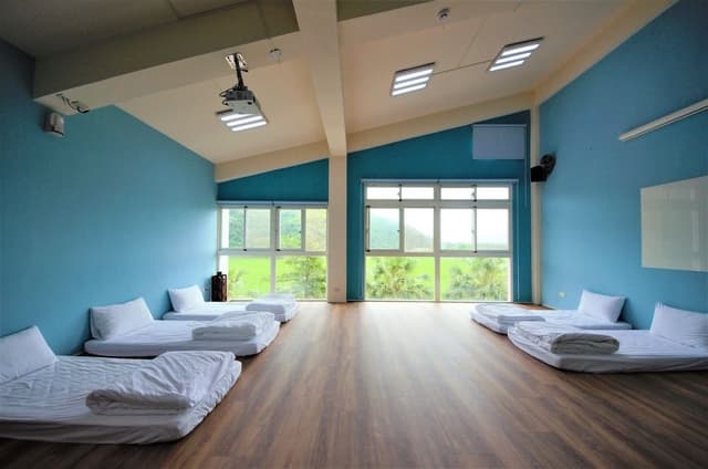 Comfort House, 4 Bedrooms, Balcony, Mountain View
