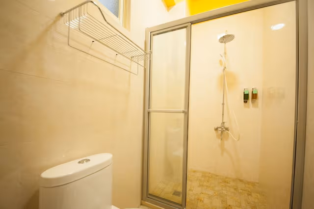 Comfort House, 4 Bedrooms, Balcony, Mountain View