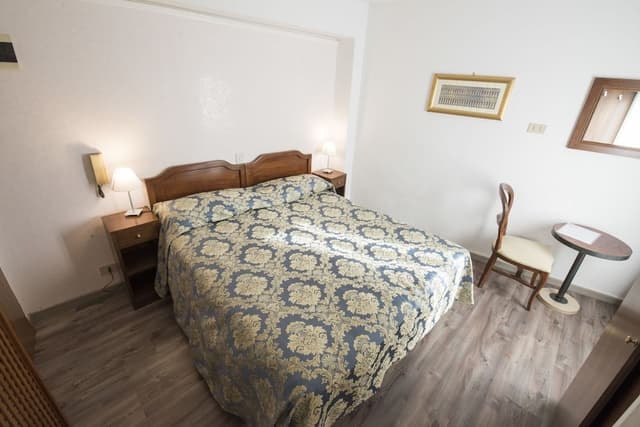 Double Room with private shower but shared toilet