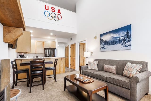 1-Bedroom Condominium #306E