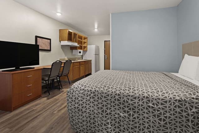 Standard Room, 1 Double Bed, Accessible, Non Smoking