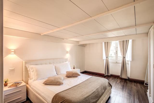 Premium Apartment, 5 Bedrooms (Sforza Cesarini)
